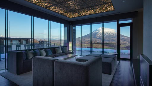 Aya Niseko Penthouse A Yotei View Living room