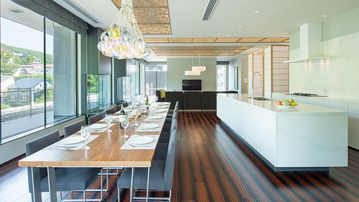 Aya Niseko Penthouse C Ski Resort View Dining area