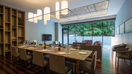 Aya Niseko Residence A Forest View Dining area