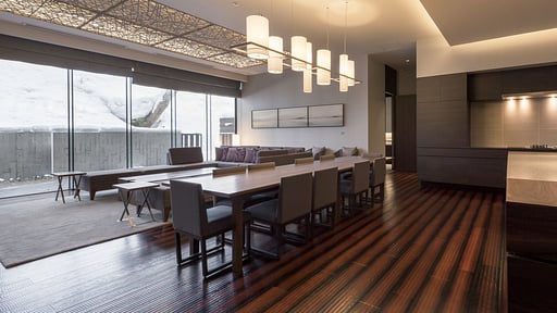 Aya Niseko Residence A Forest View Dining area