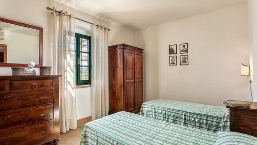 Azalea Apartment Chambre 2