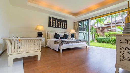 Baan Ban Buri Bedroom 2