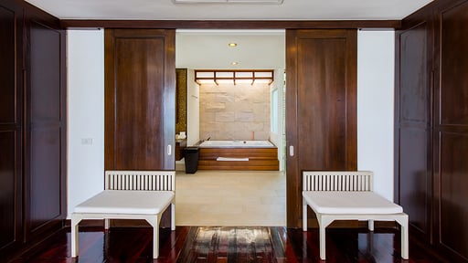 Baan Ban Buri Bedroom 1