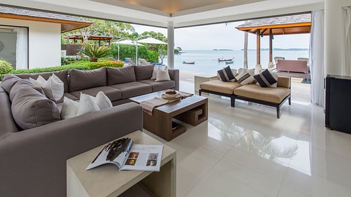 Baan Ban Buri Living room