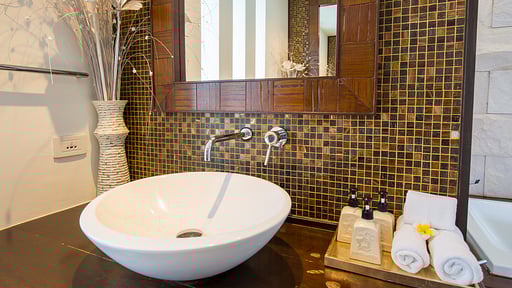 Baan Ban Buri Bedroom 1