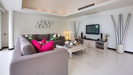 Baan Benjamart Living room