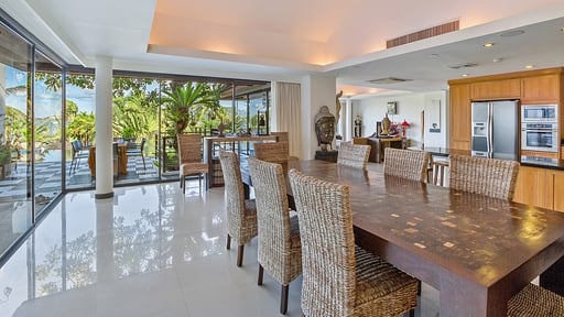 Baan Bua Sawan Dining area