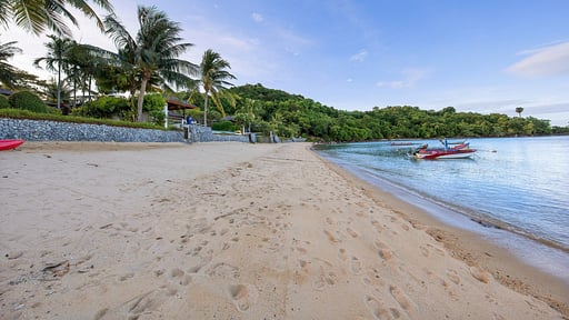 Baan Bua Sawan Beach