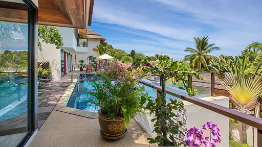 Baan Bua Sawan Swimming pool