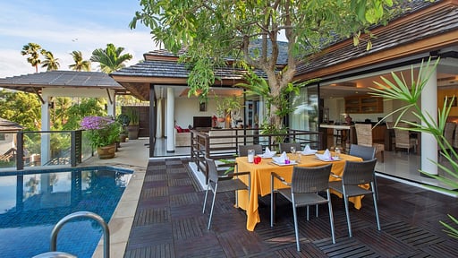 Baan Bua Sawan Dining area