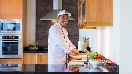 Baan Bua Sawan Villa staff