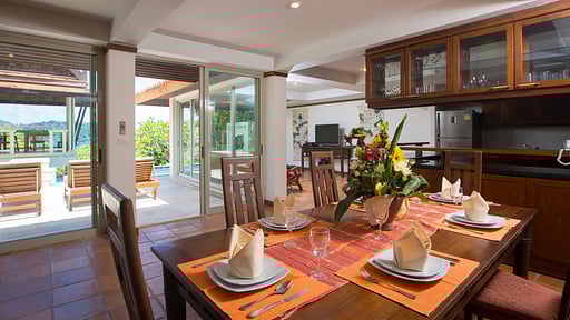 Baan Chaitalay Dining area