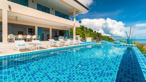 Baan Cyan Swimming pool