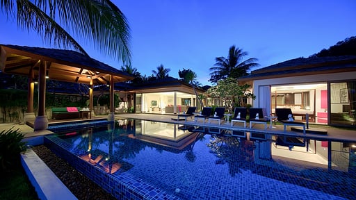 Baan Feung Fah Swimming pool