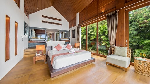 Baan Hinyai Bedroom 1