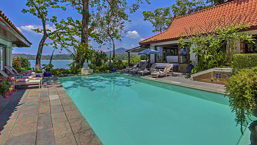 Baan Kata Keeree Swimming pool 1