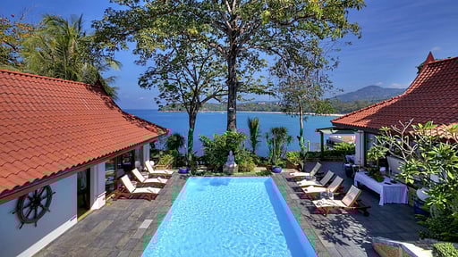 Baan Kata Keeree Swimming pool 1