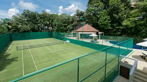 Baan Kata Sooksan Tennis court