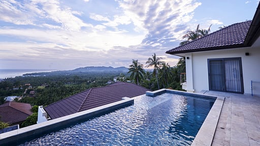 Baan La Coume Swimming pool