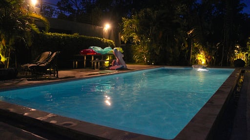 Baan Lam Yai Swimming pool