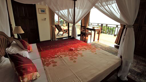 Baan Lom Talay Bedroom 2