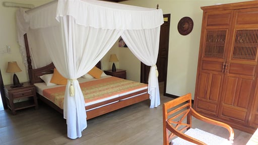 Baan Lom Talay Bedroom 3