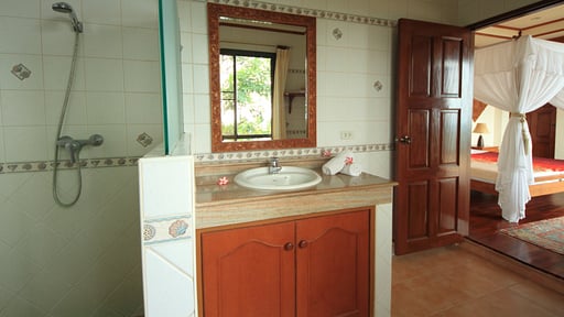 Baan Lom Talay Bedroom 2