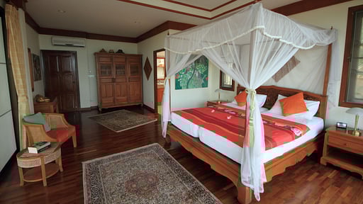 Baan Lom Talay Bedroom 1