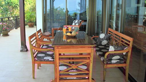 Baan Lom Talay Terrace/Veranda