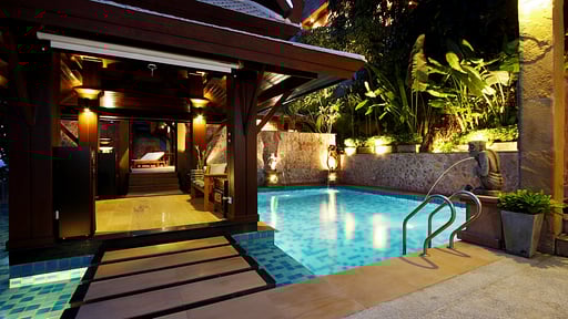 Baan Lom Talay Swimming pool
