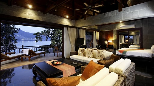 Baan Lom Talay Bedroom 1