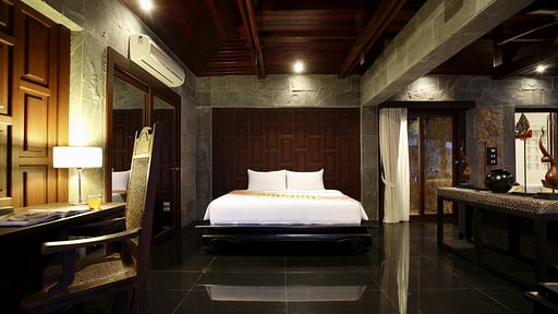 Baan Lom Talay Bedroom 1