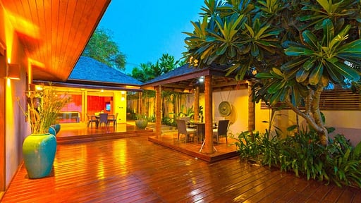 Baan Lucia Terrace/Veranda