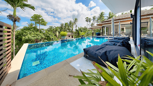 Baan Maliwan Swimming pool