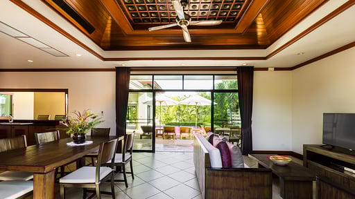 Baan Pattama Pool Villa Eethoek
