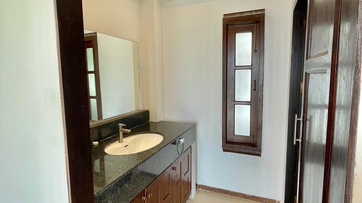 Baan Perwah Kata Bedroom 8