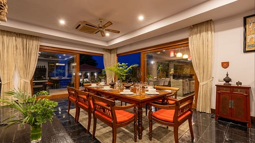 Baan Phuttarak  Villa Dining area