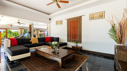 Baan Phuttarak  Villa Media room