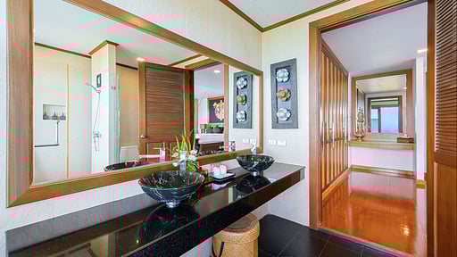 Baan Phuttarak  Villa Bedroom 1