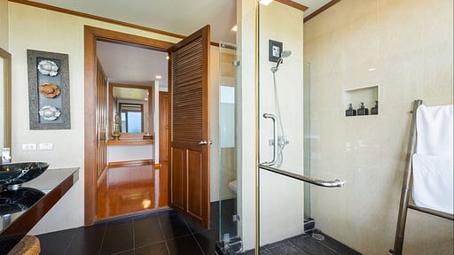 Baan Phuttarak  Villa Bedroom 1