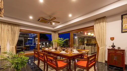 Baan Phuttarak  Villa Dining area