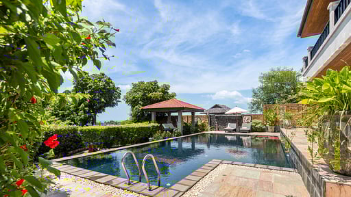 Baan Phuttarak  Villa Swimming pool