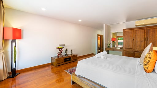 Baan Phuttarak  Villa Bedroom 3