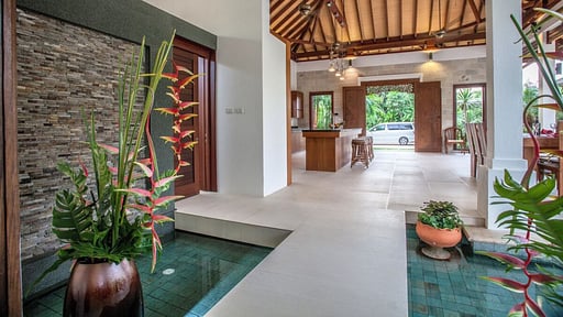 Baan Pinya Прочее