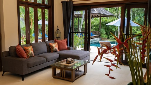 Baan Pinya Гостиная