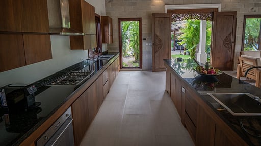 Baan Pinya Кухня