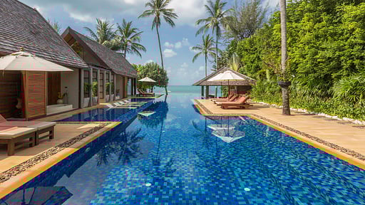 Baan Puri Swimming pool