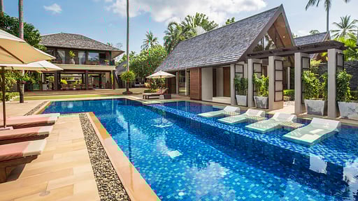 Baan Puri Swimming pool