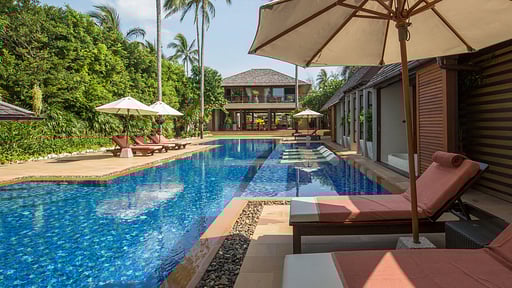 Baan Puri Swimming pool