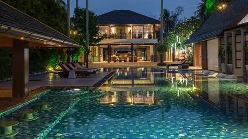 Baan Puri Swimming pool